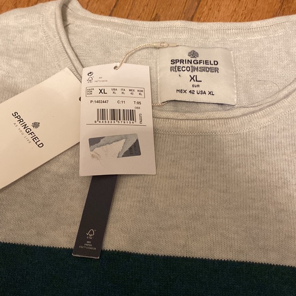 XL light weight sweater - Picture 2 of 5